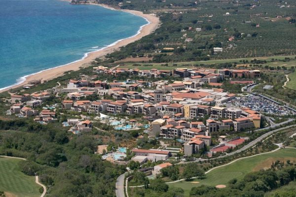 Costa Navarino Resort 1